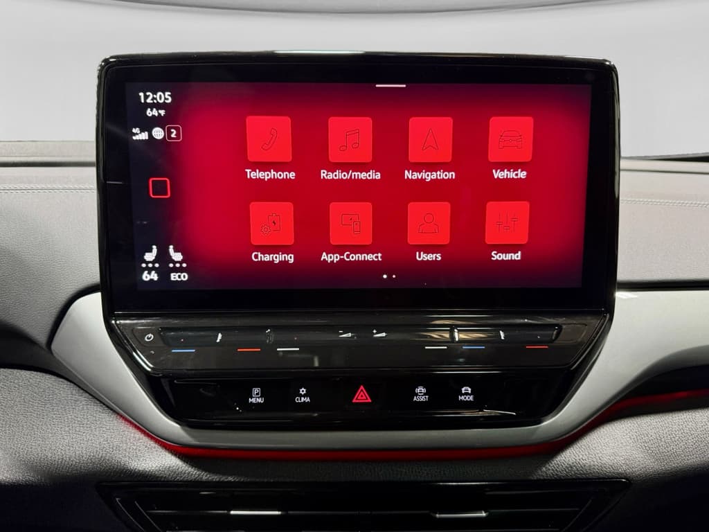 2023 Volkswagen ID.4 view 10
