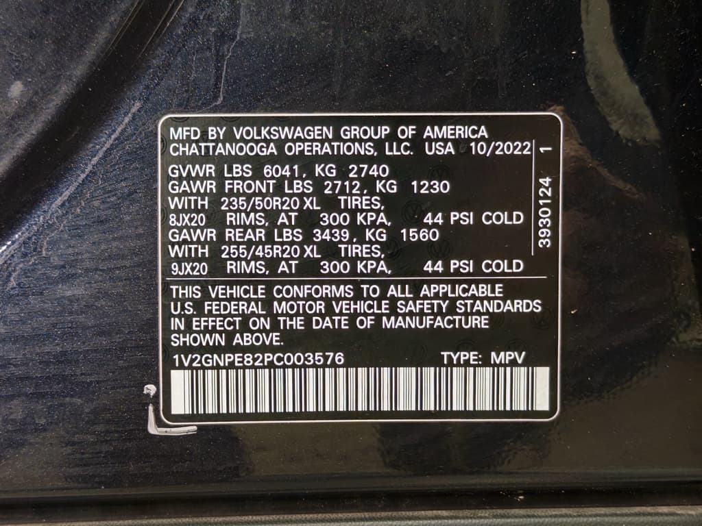 2023 Volkswagen ID.4 view 26