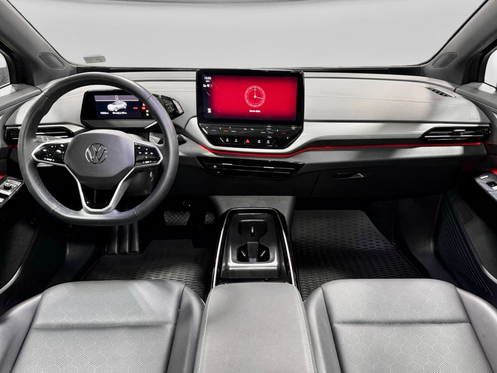 2023 Volkswagen ID.4 view 15