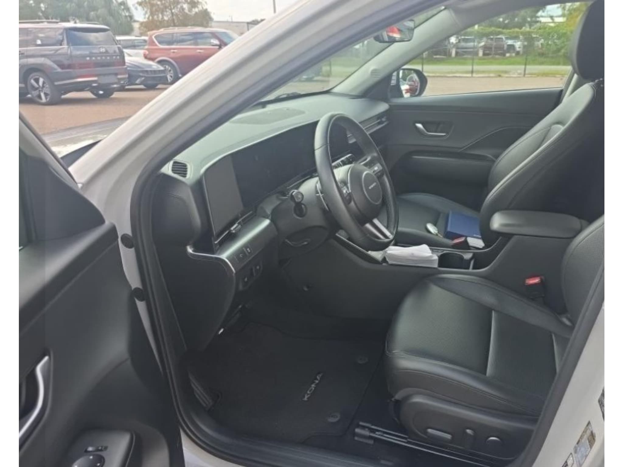 2024 Hyundai Kona view 5