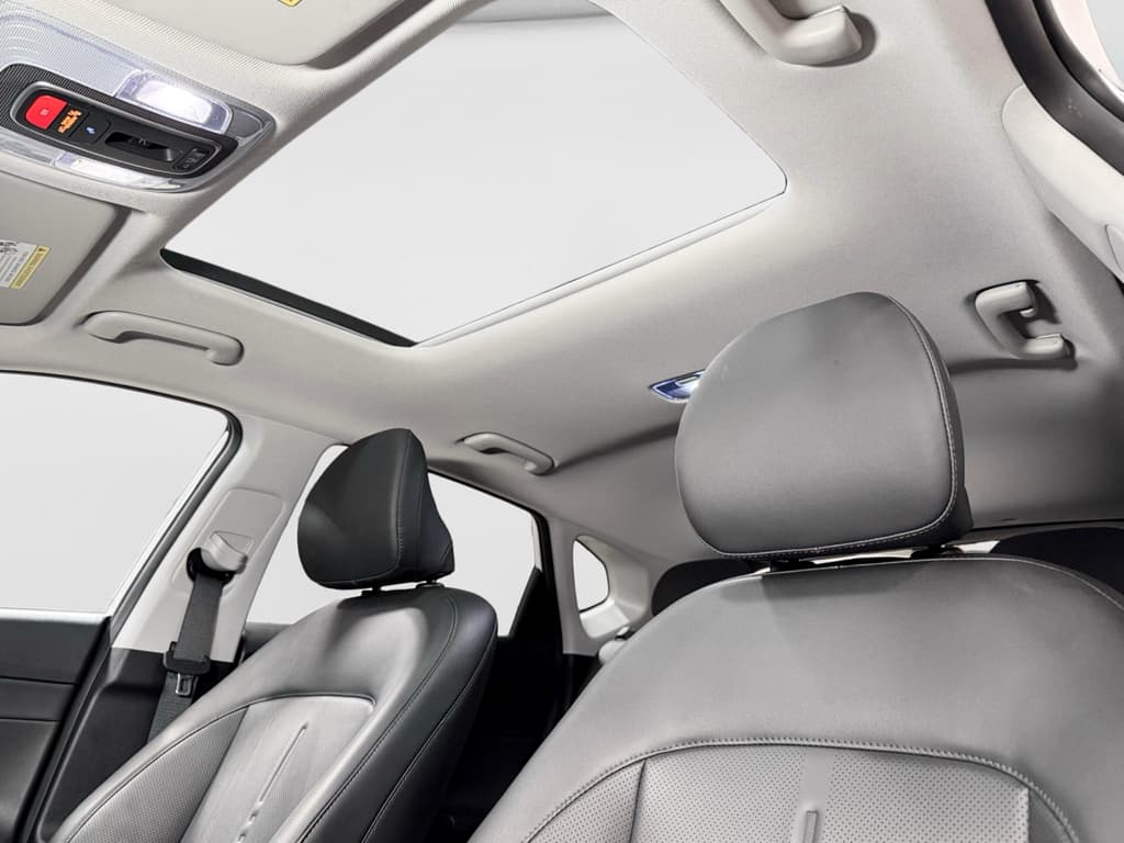 2024 Hyundai Kona view 25