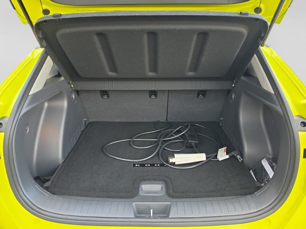 2024 Hyundai Kona view 21