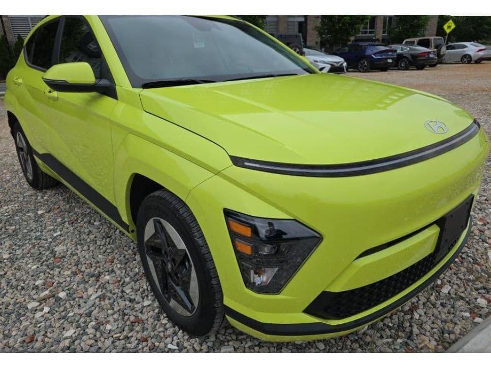 2024 Hyundai Kona view 2