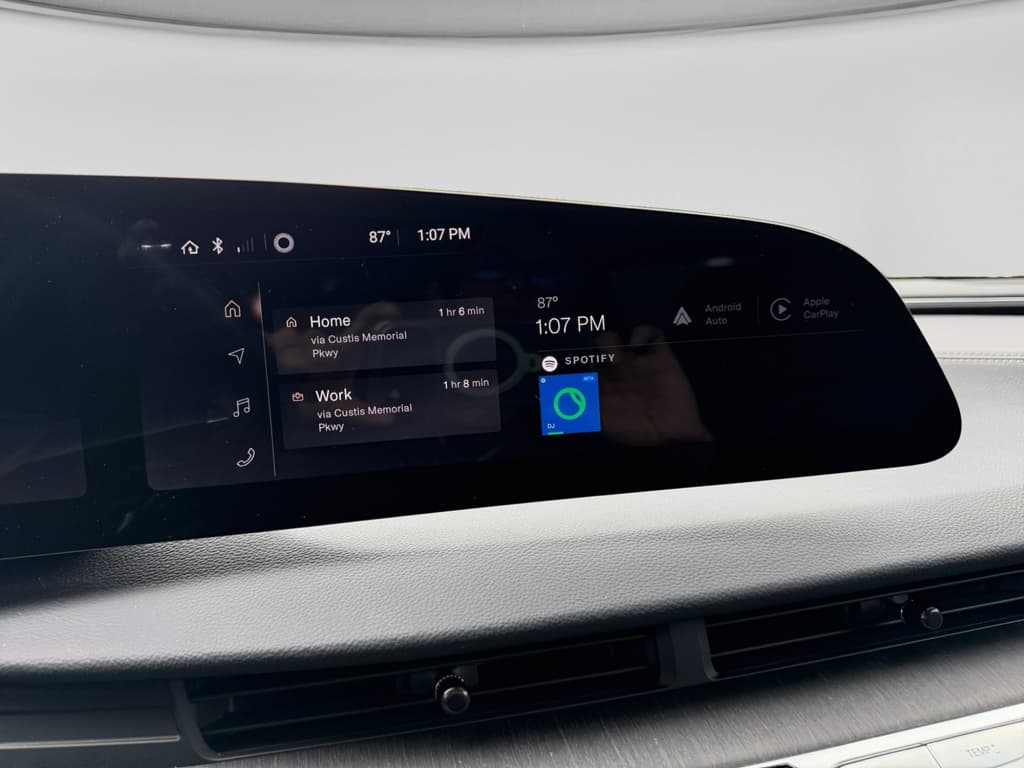 2023 Lucid Air view 12