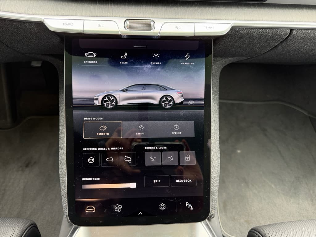 2023 Lucid Air view 15