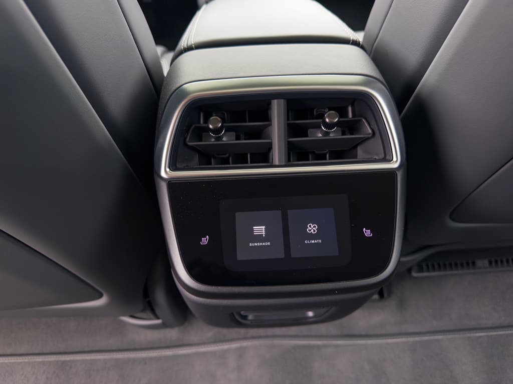 2023 Lucid Air view 25