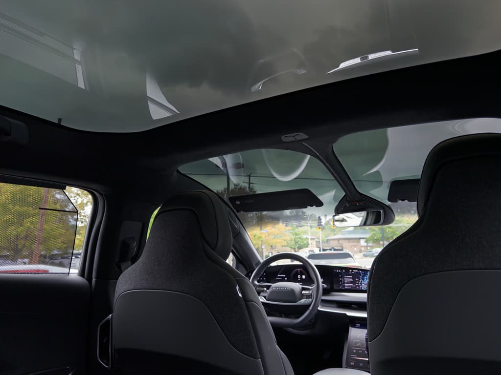 2023 Lucid Air view 29