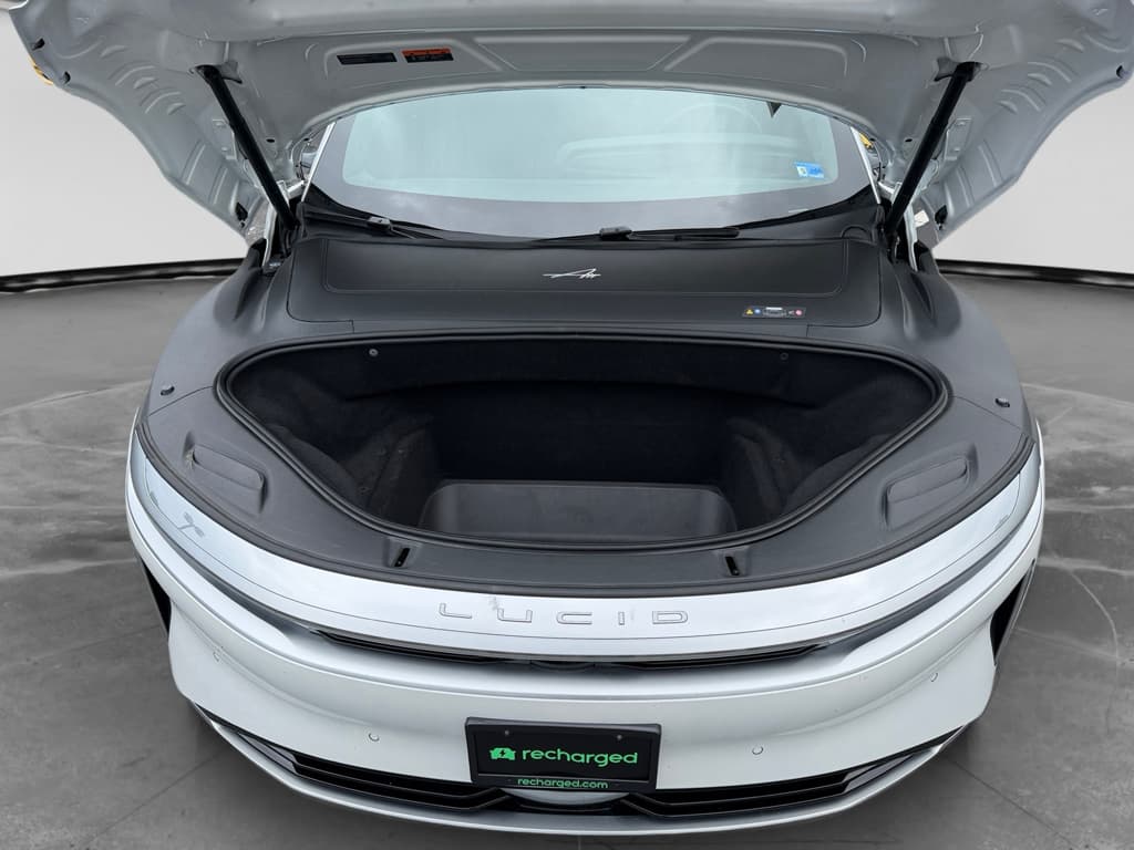 2023 Lucid Air view 30