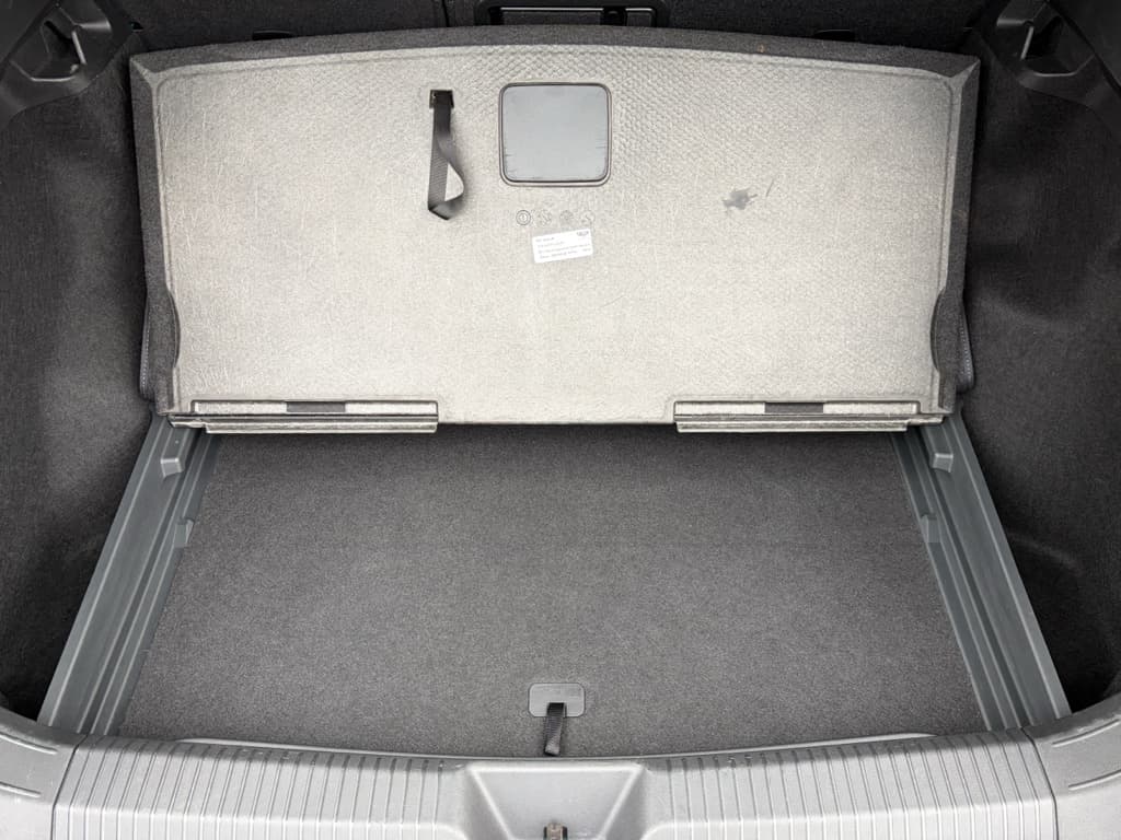 2023 Volkswagen ID.4 view 26