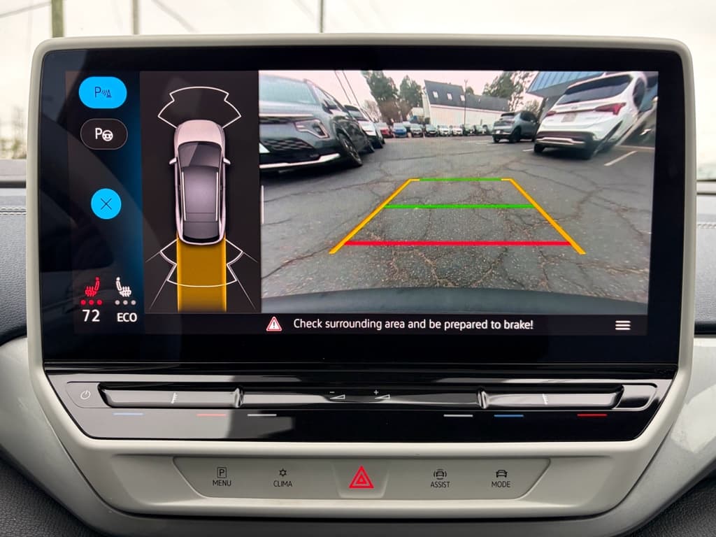 2023 Volkswagen ID.4 view 14