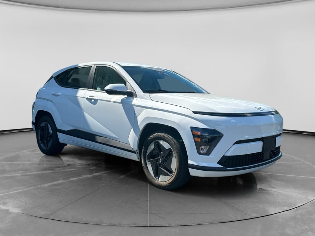 2024 Hyundai Kona Electric view 3