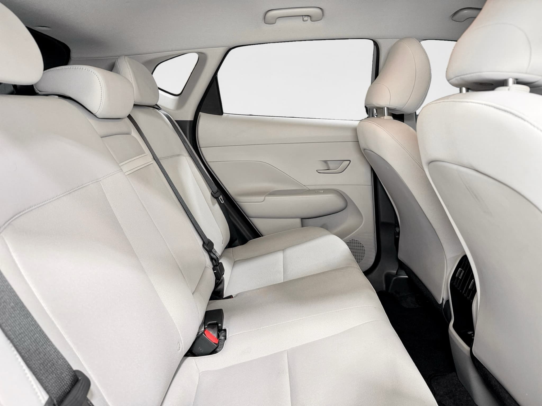2024 Hyundai Kona view 23
