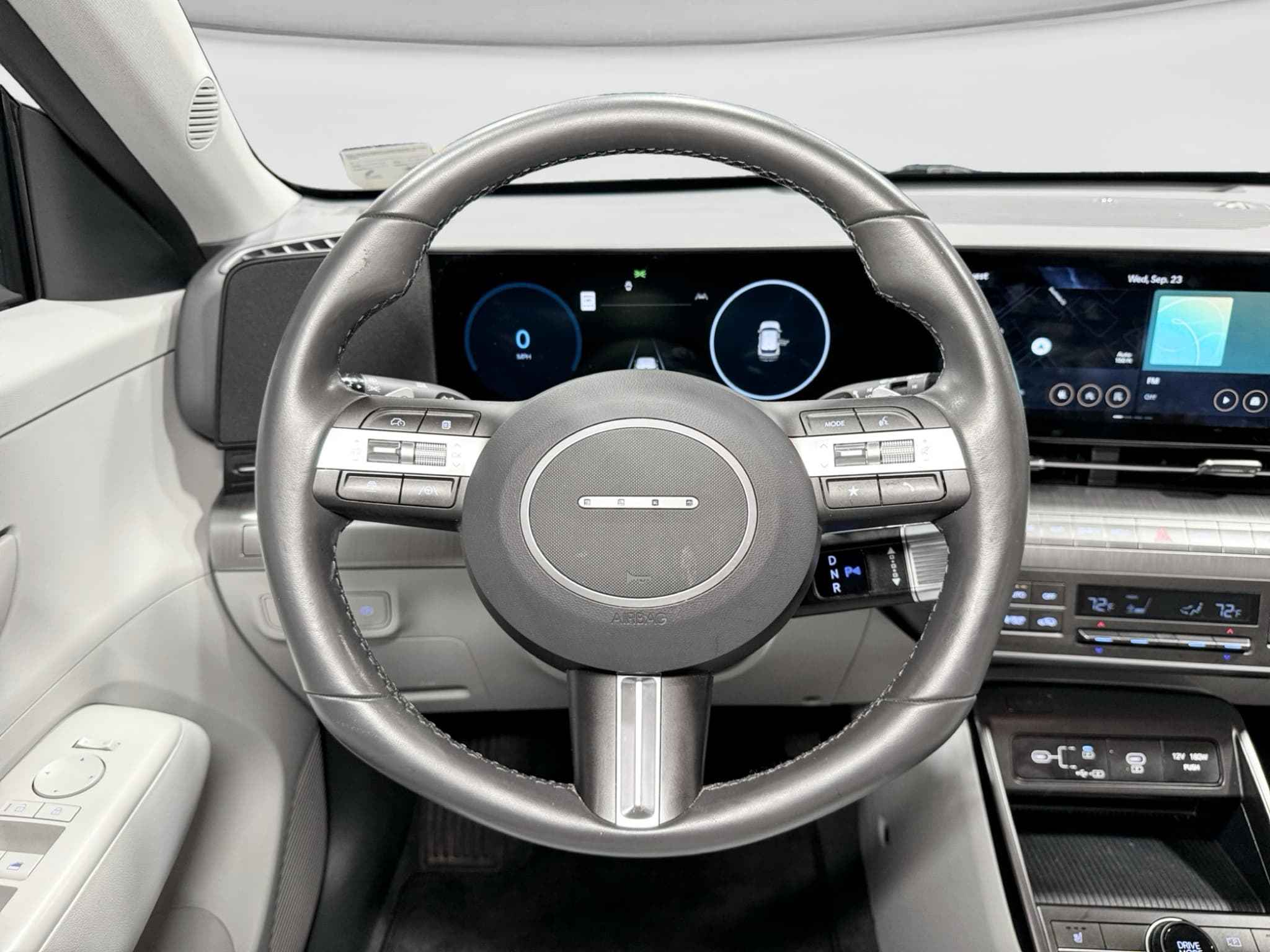 2024 Hyundai Kona view 9