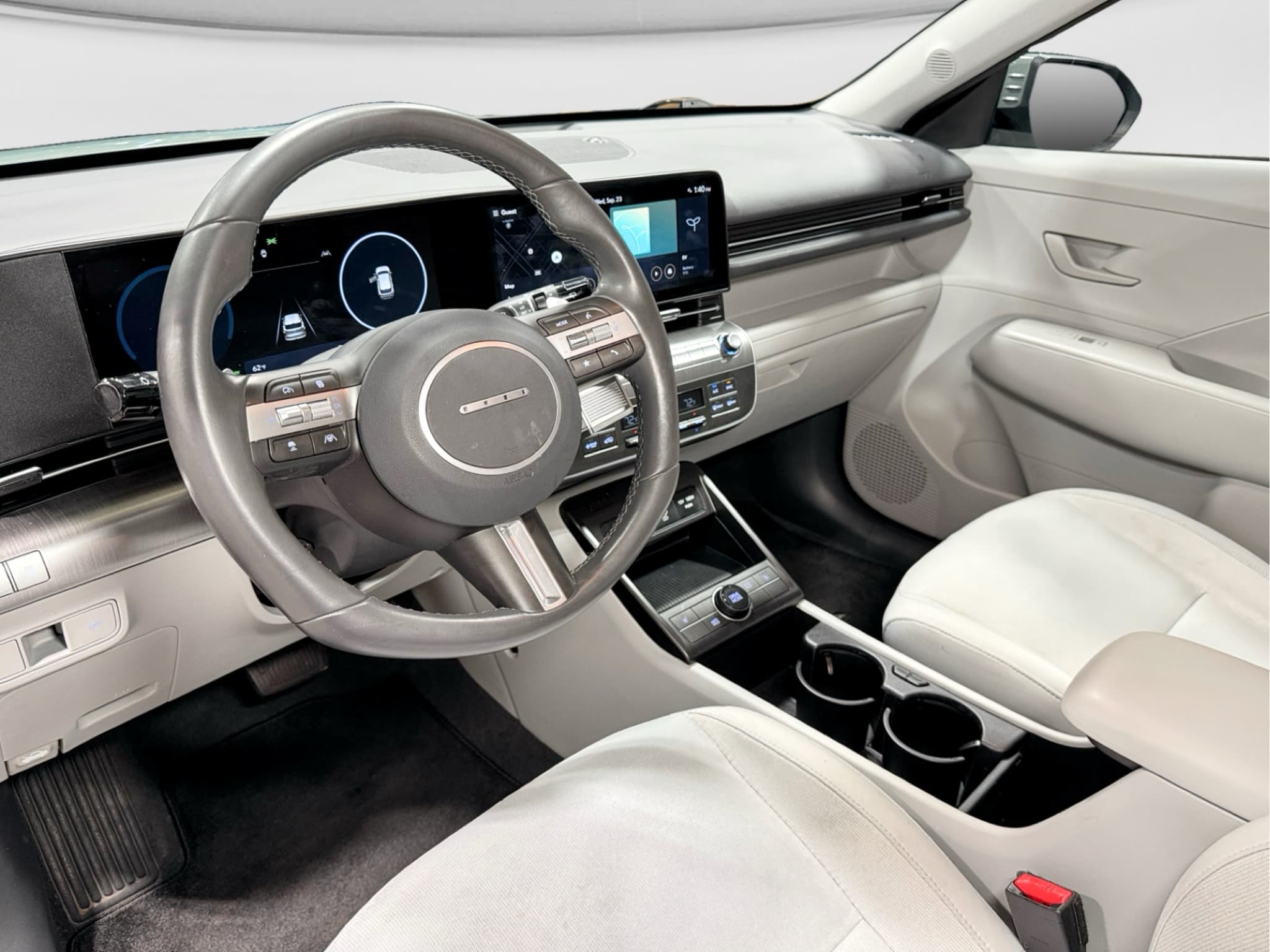 2024 Hyundai Kona view 19