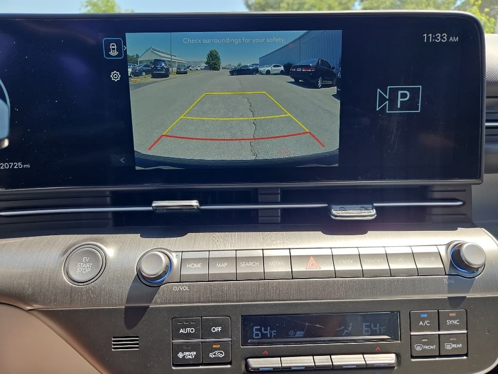 2024 Hyundai Kona view 13