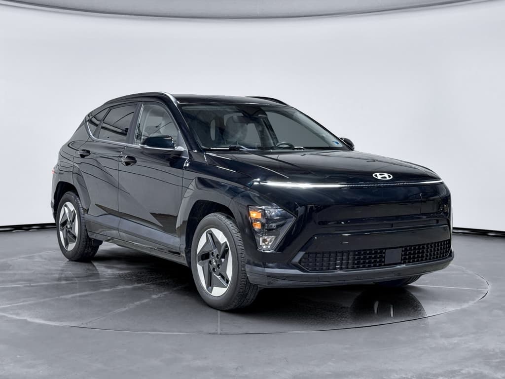 2024 Hyundai Kona view 4