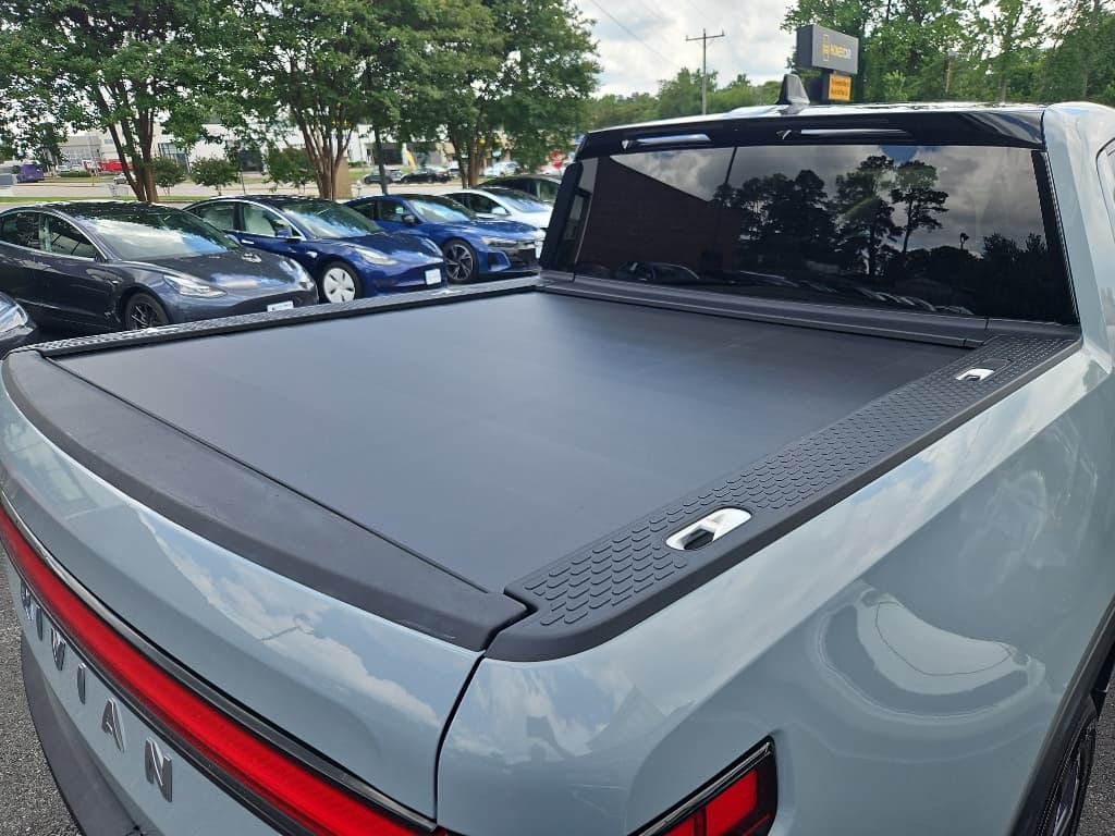 2022 Rivian R1T view 2