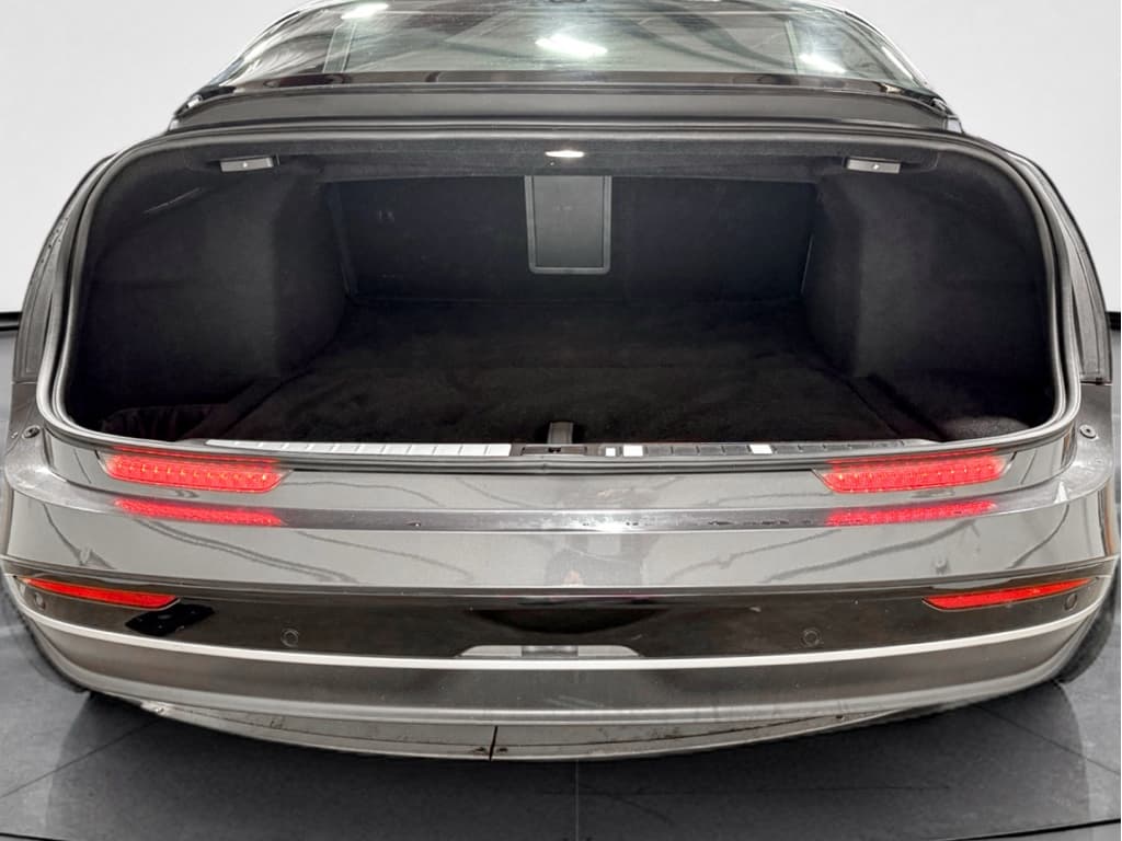 2022 Lucid Air view 29