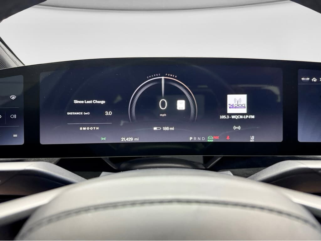 2022 Lucid Air view 10