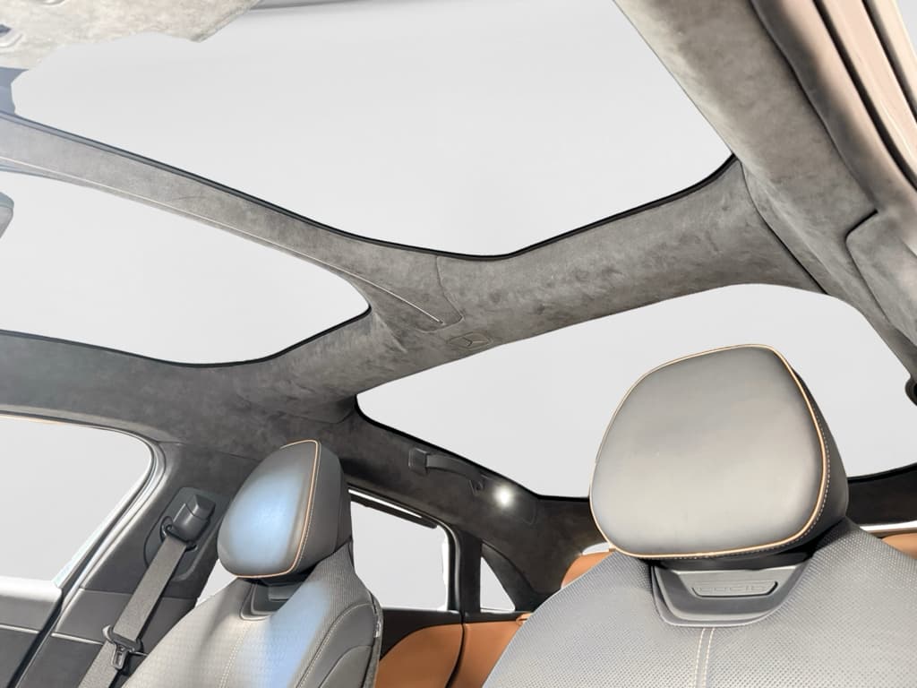 2022 Lucid Air view 26