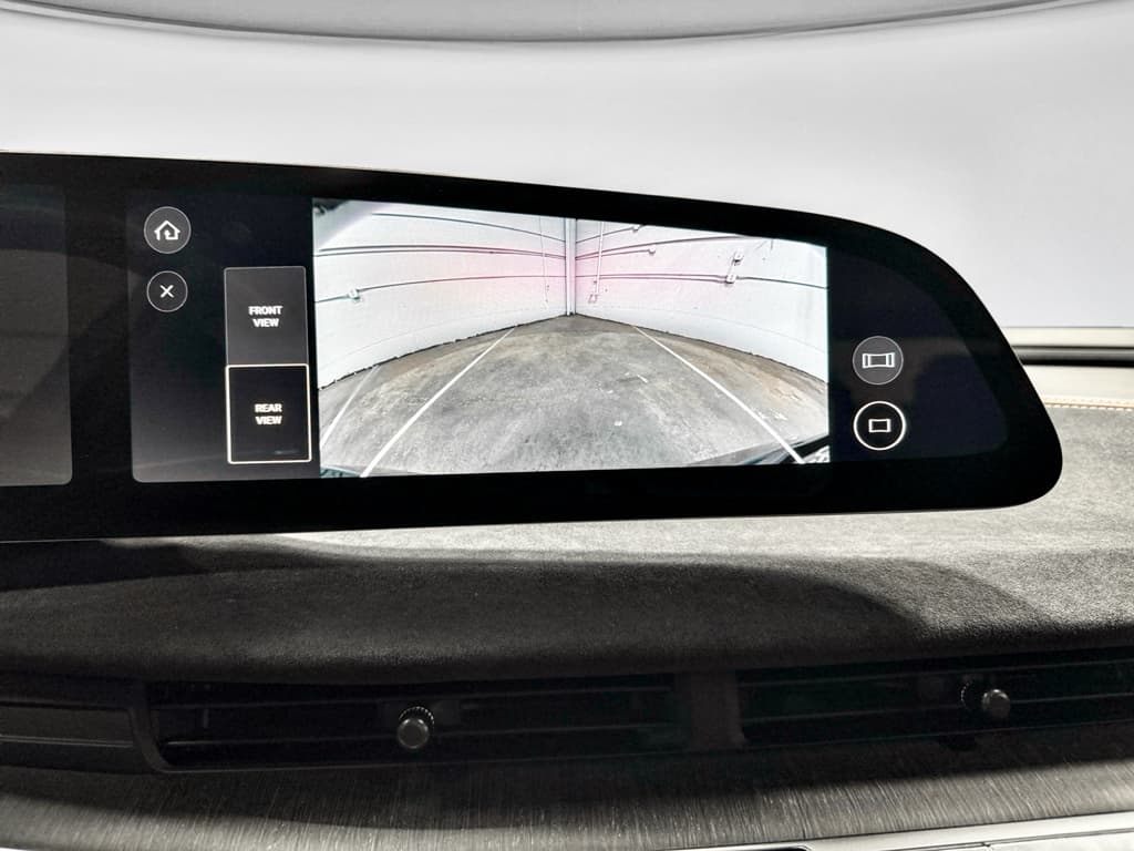 2022 Lucid Air view 14