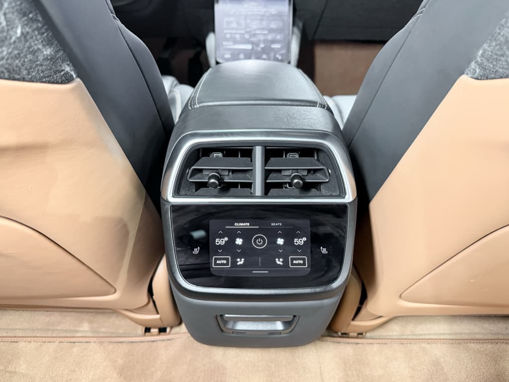 2022 Lucid Air view 23