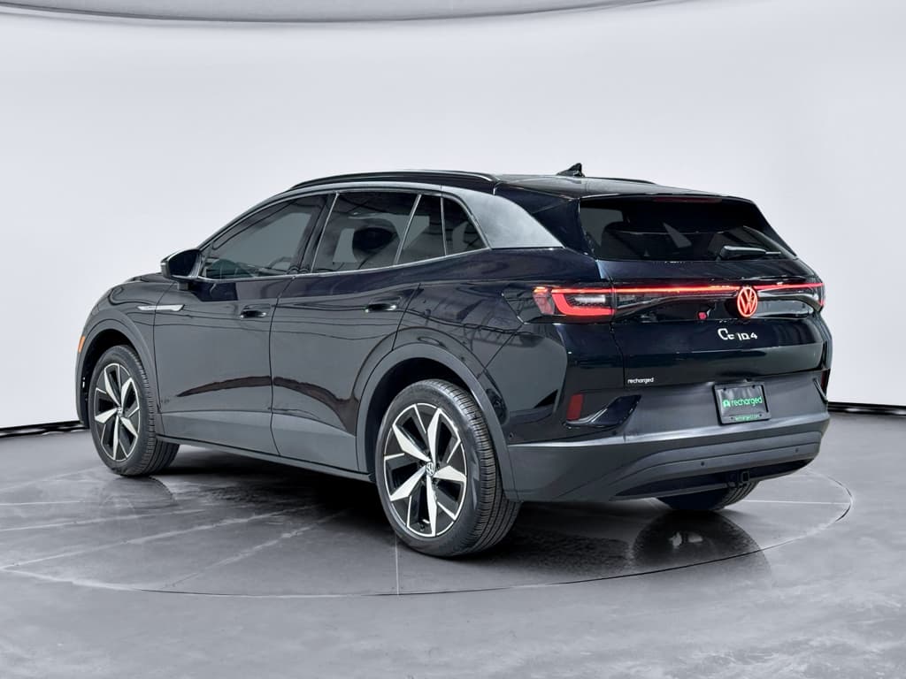 2023 Volkswagen ID.4 view 2