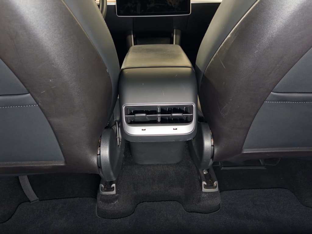 2020 Tesla Model Y view 21