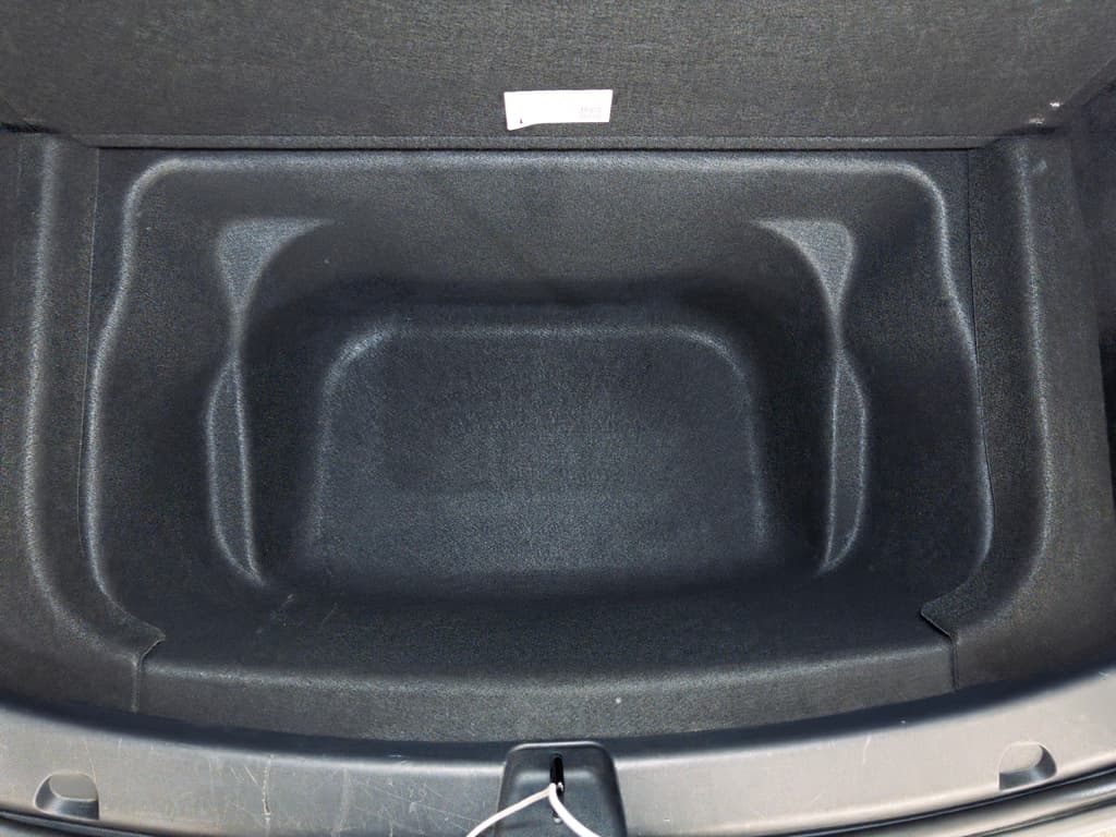 2020 Tesla Model Y view 28