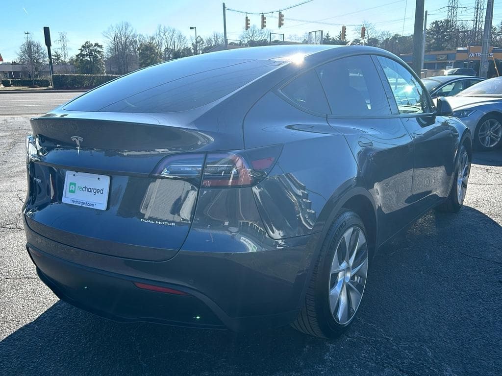 2020 Tesla Model Y view 3