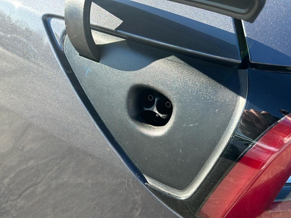 2020 Tesla Model Y view 5