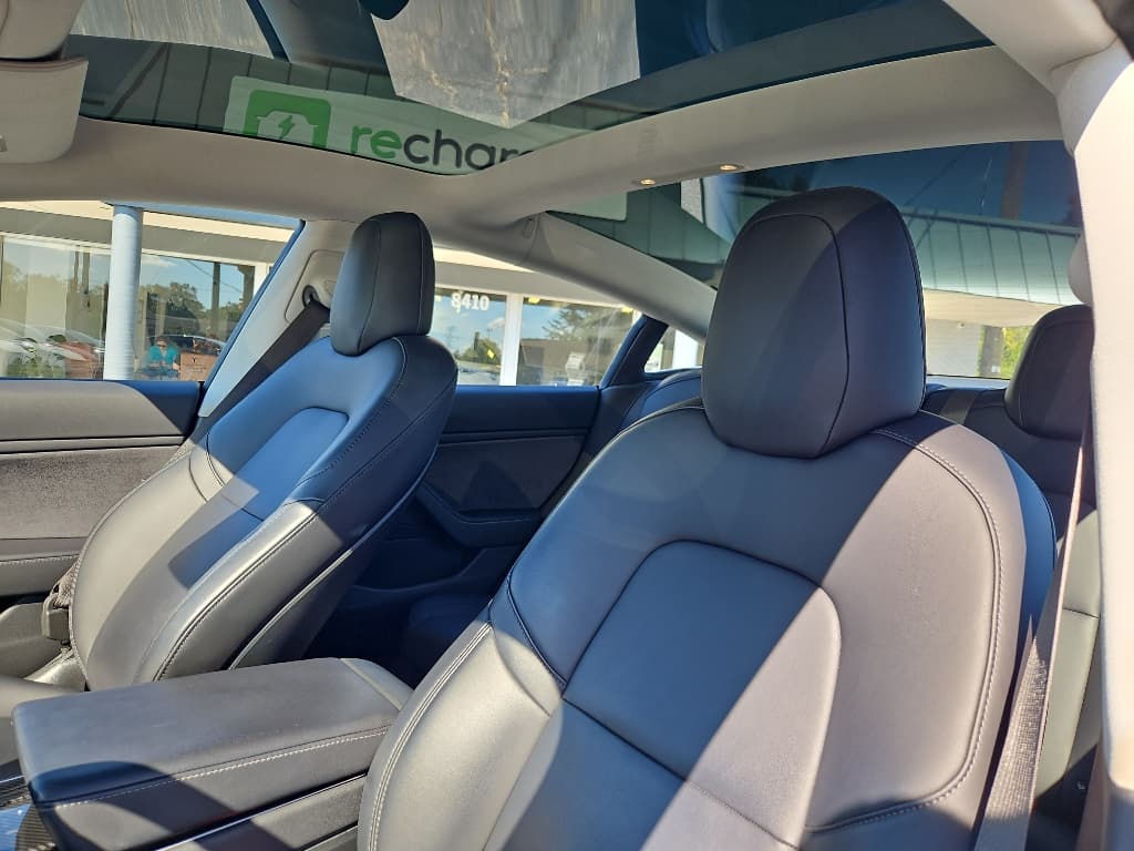 2018 Tesla Model 3 view 13
