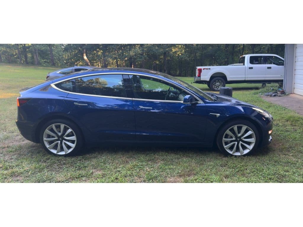 2018 Tesla Model 3 view 1