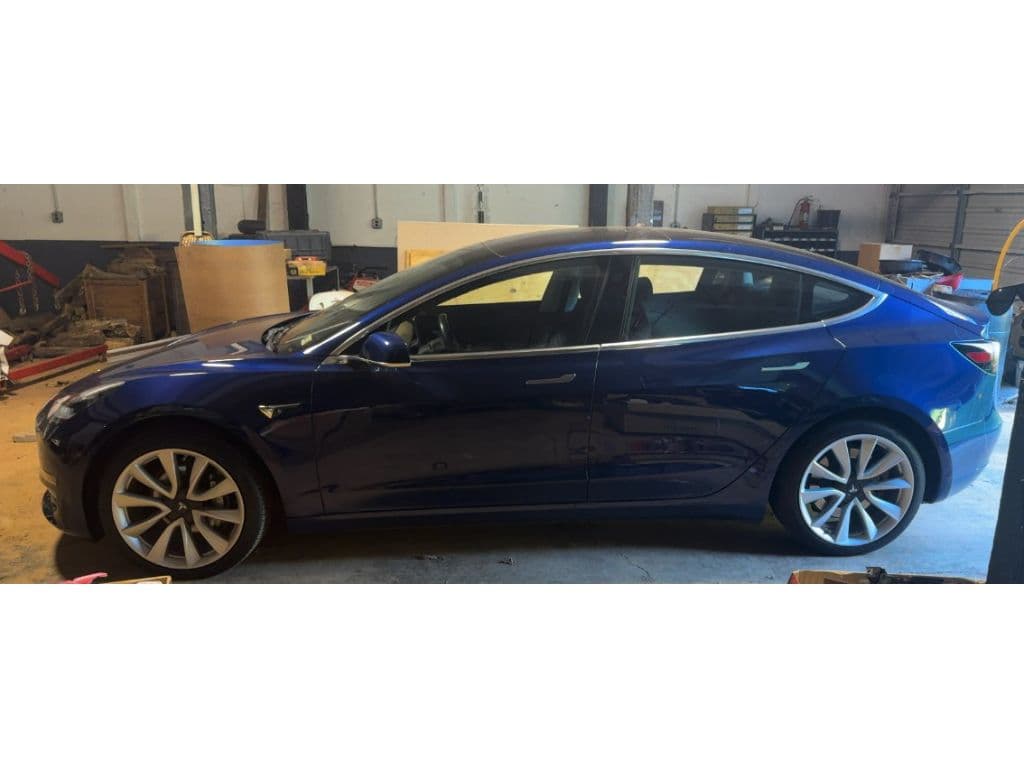 2018 Tesla Model 3 view 2
