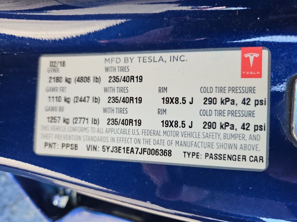 2018 Tesla Model 3 view 22