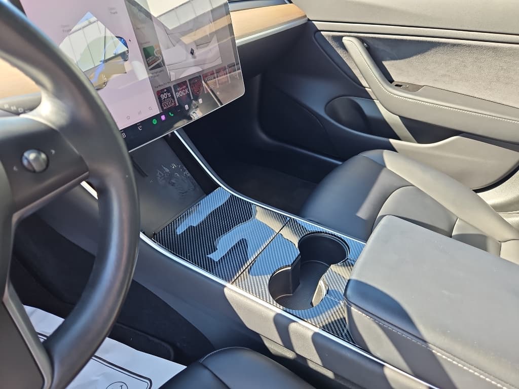 2018 Tesla Model 3 view 16