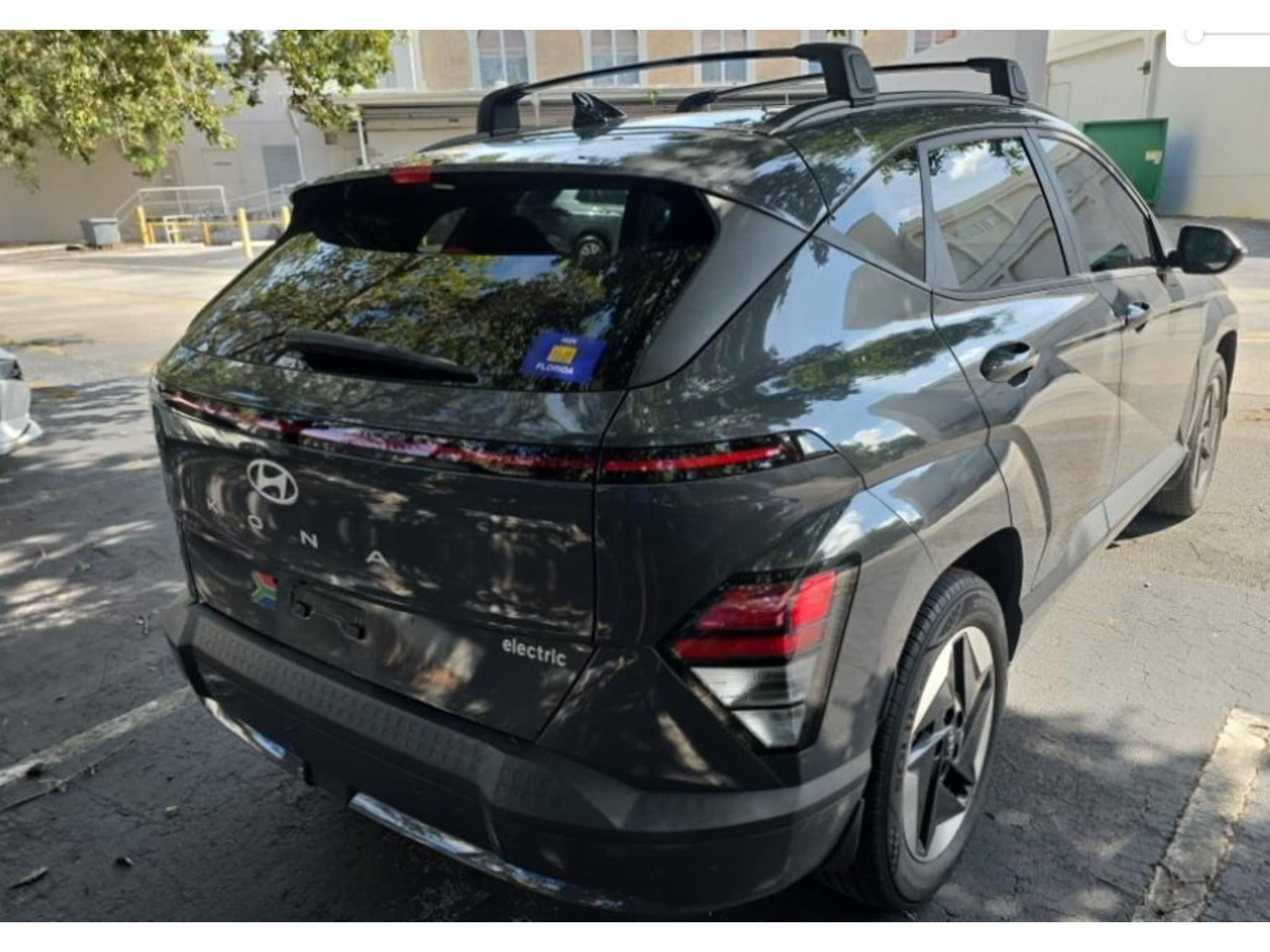 2024 Hyundai Kona view 3