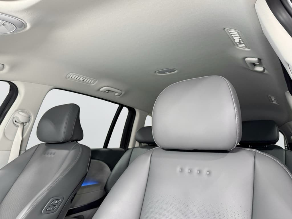 2026 Hyundai IONIQ 9 view 26