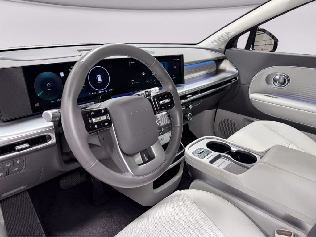 2026 Hyundai IONIQ 9 view 19