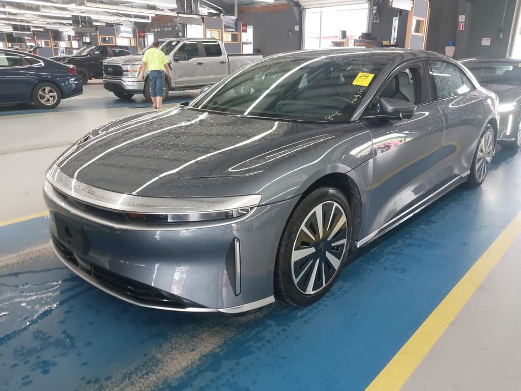 2025 Lucid Air