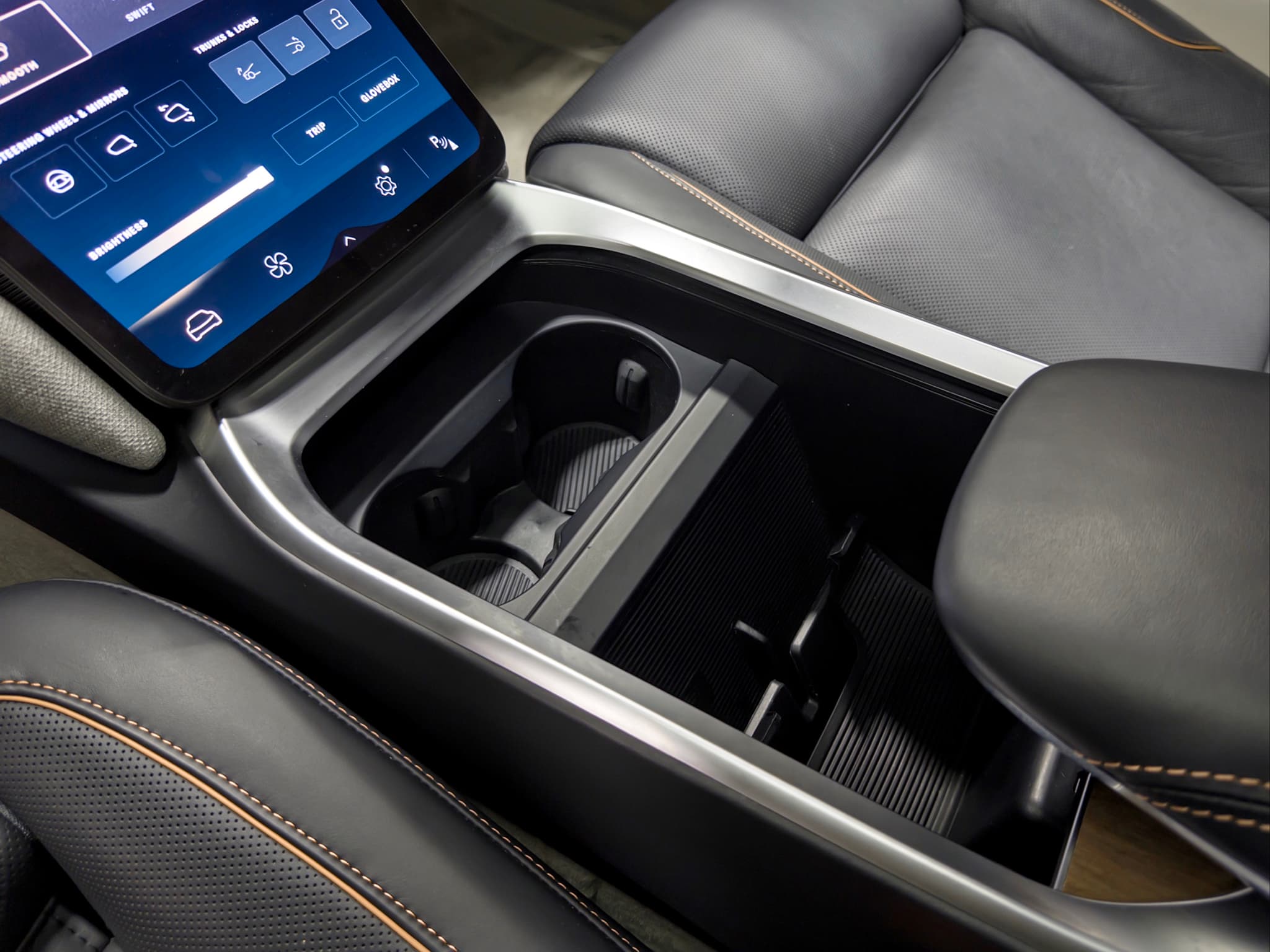 2025 Lucid Air view 18