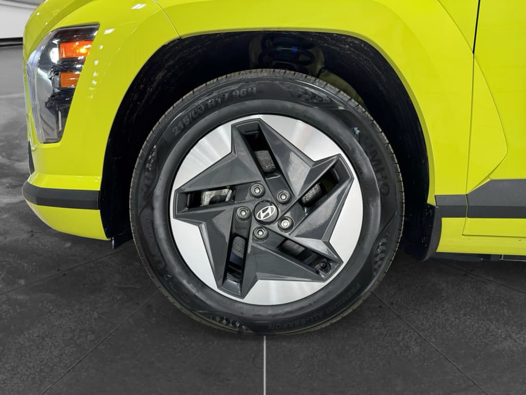 2024 Hyundai Kona view 32