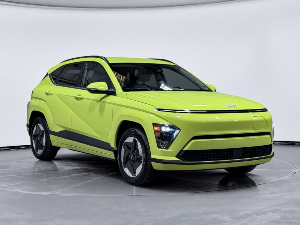 2024 Hyundai Kona view 4