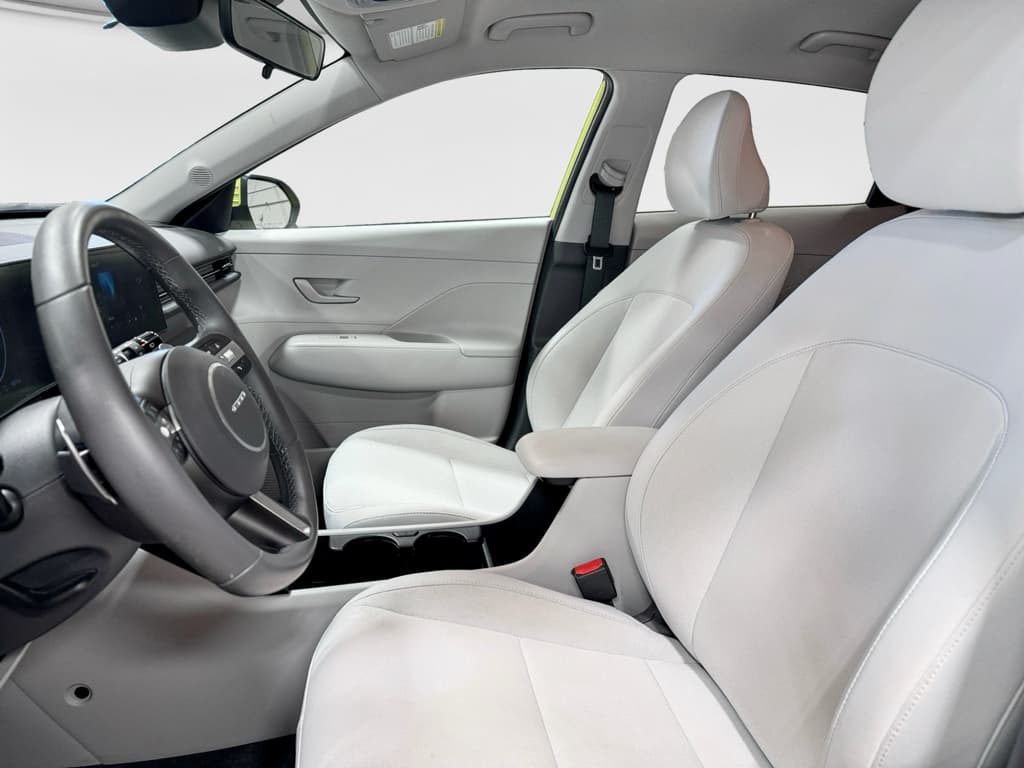 2024 Hyundai Kona view 18