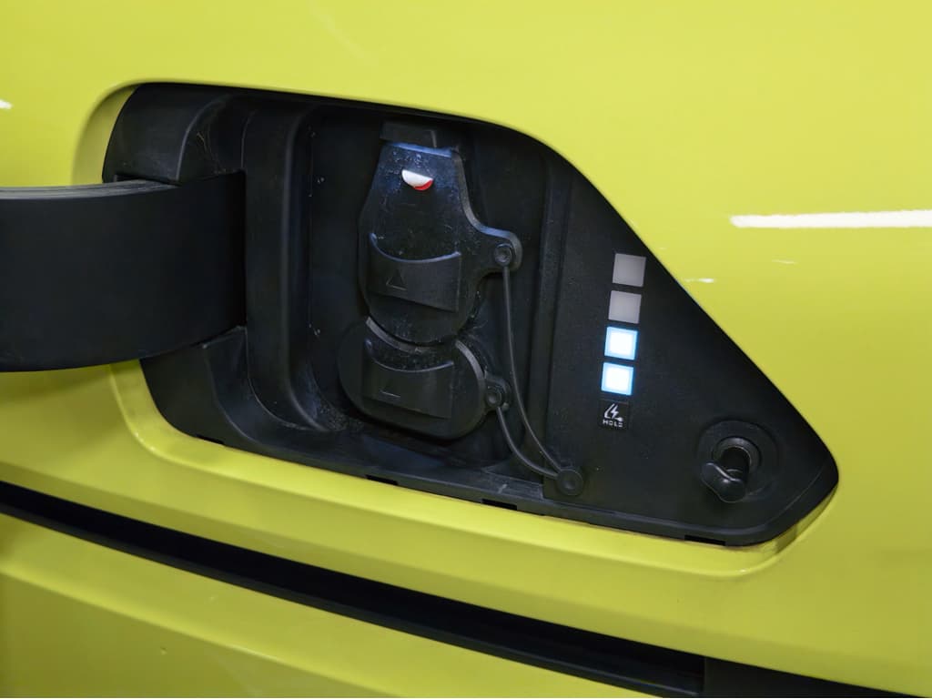 2024 Hyundai Kona view 5