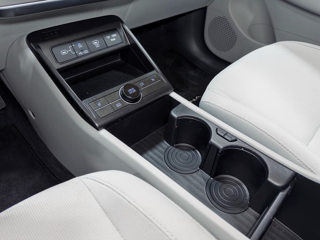 2024 Hyundai Kona view 20