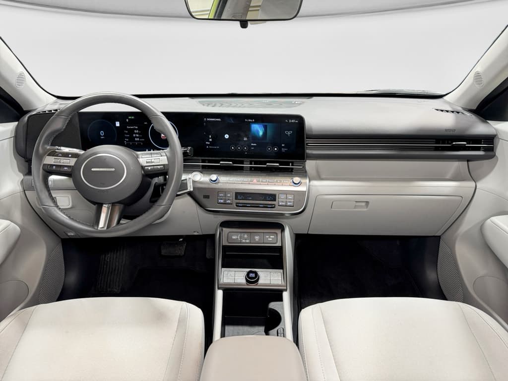 2024 Hyundai Kona view 17