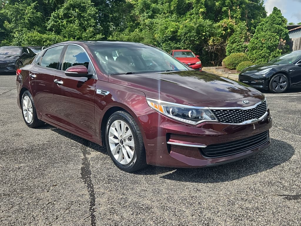 2016 Kia Optima view 4