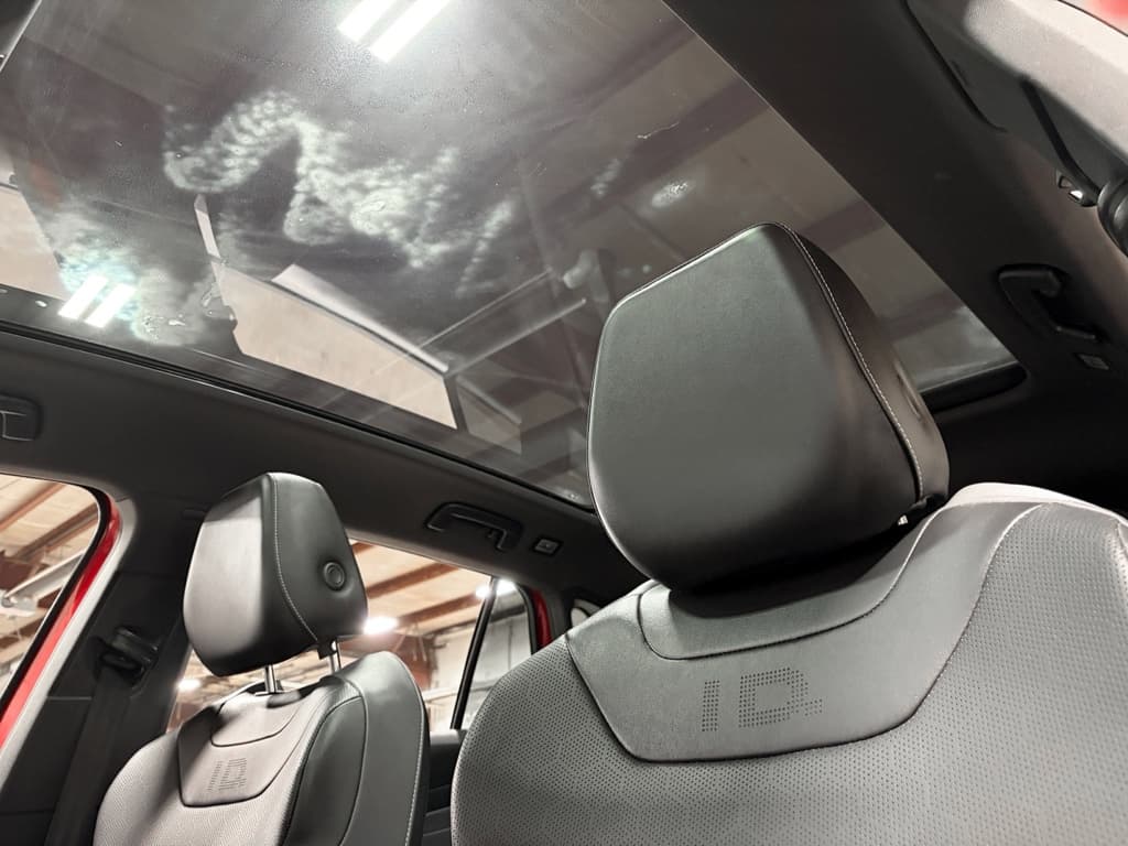 2023 Volkswagen ID.4 view 22