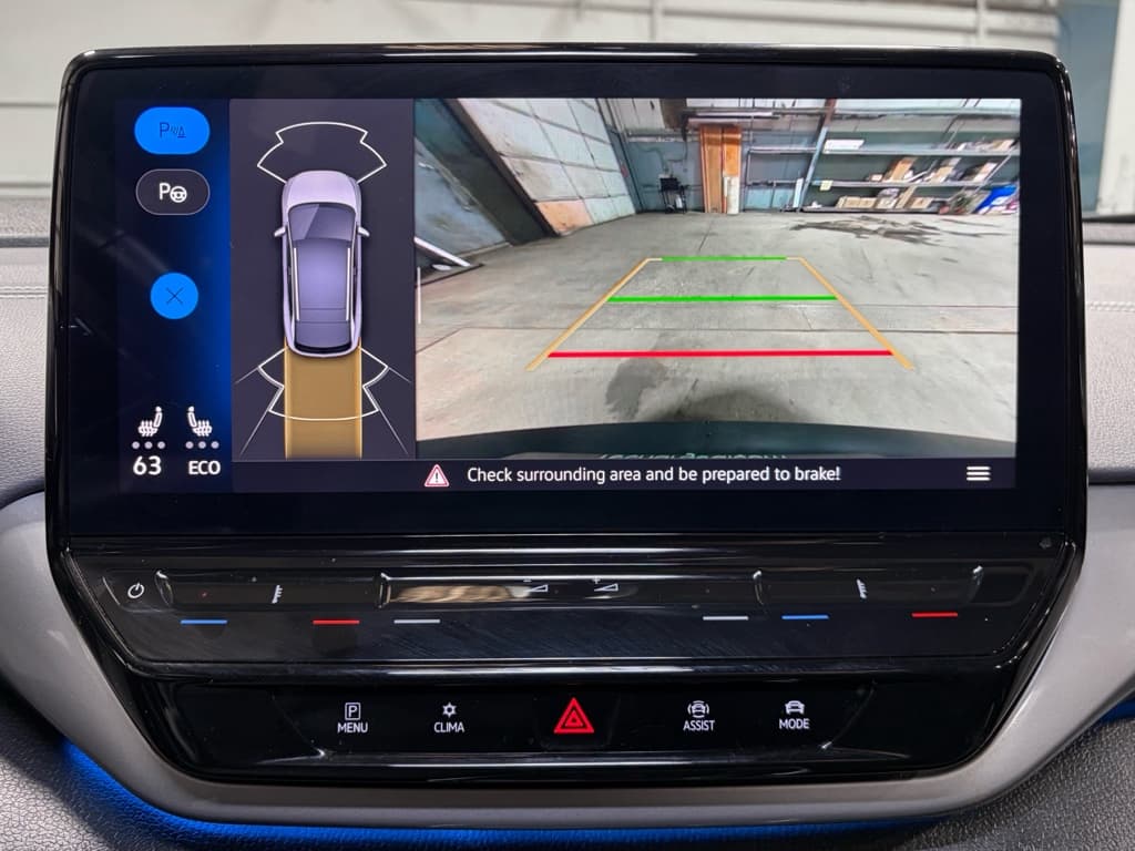 2023 Volkswagen ID.4 view 13